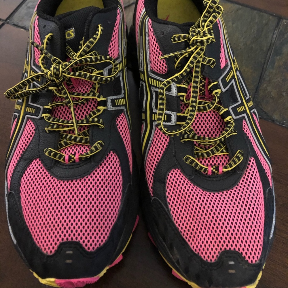 ASICS Gel-Kahana 6